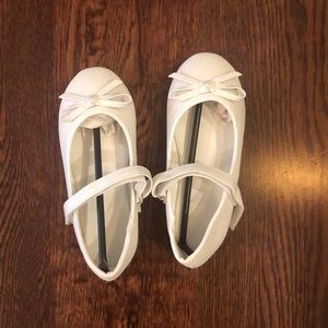 White sparkly shoes, never worn